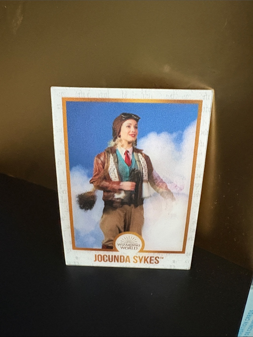 Warner Bros. Harry Potter Card – White and Gold Accents